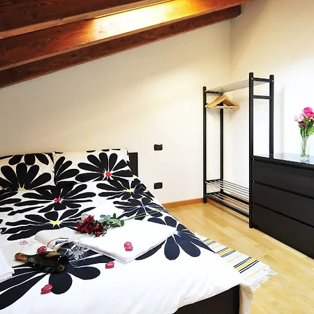 Apartment Bellano Perla Apt. 7 *